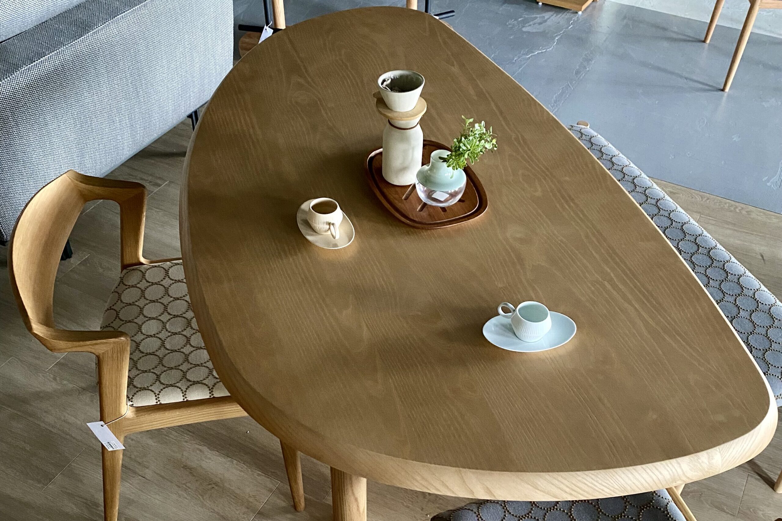 新作】三島家具オリジナル「ライスダイニングテーブル」 - 丁寧な